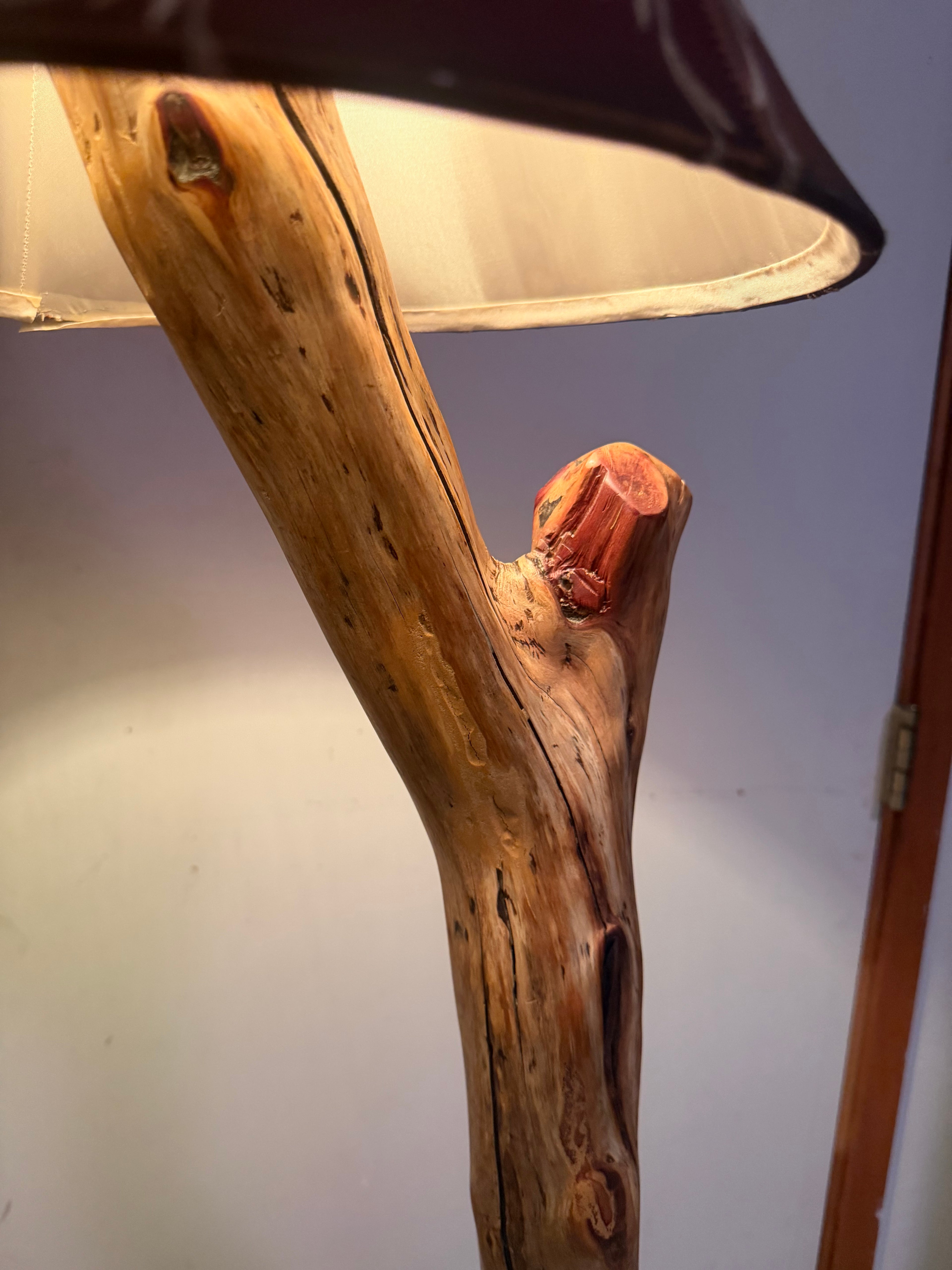 5’1 Standing Floor Log Lamp