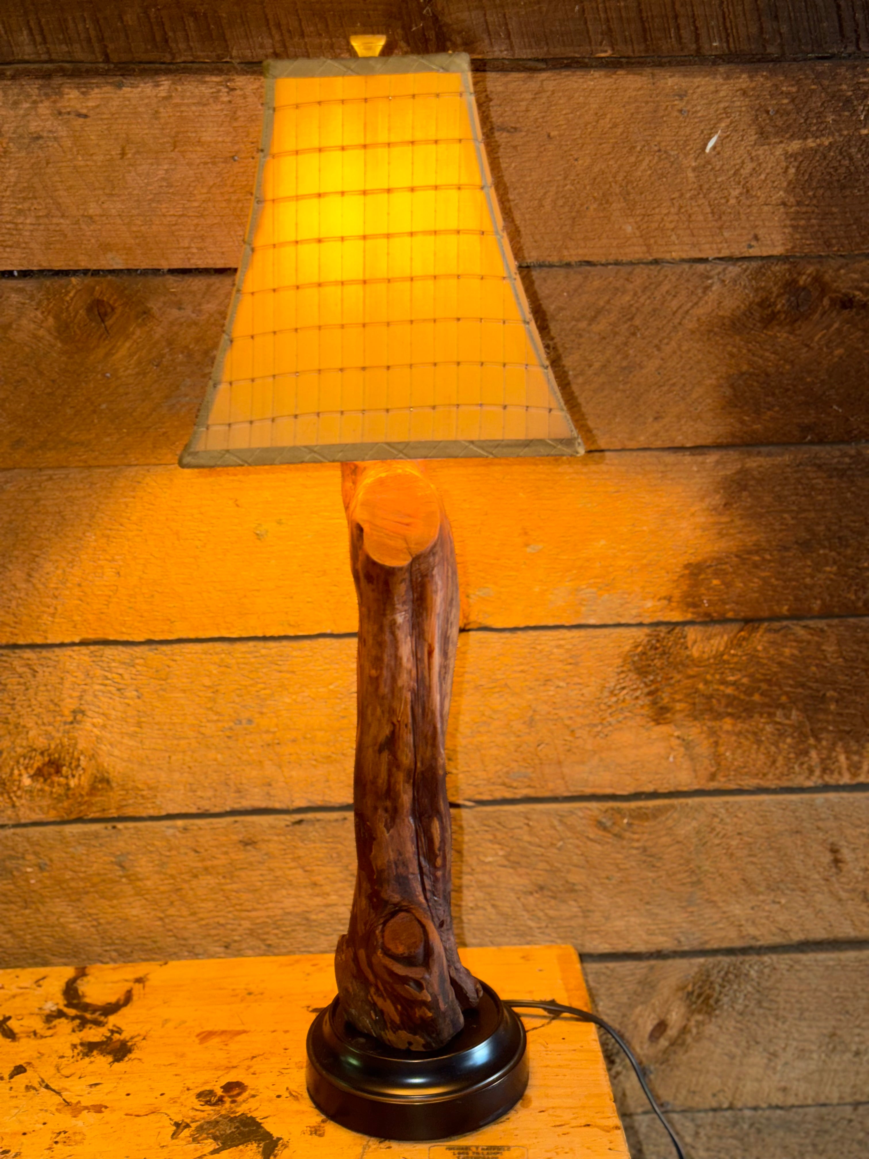 Manzanita Log Lamp "Lazy Day"